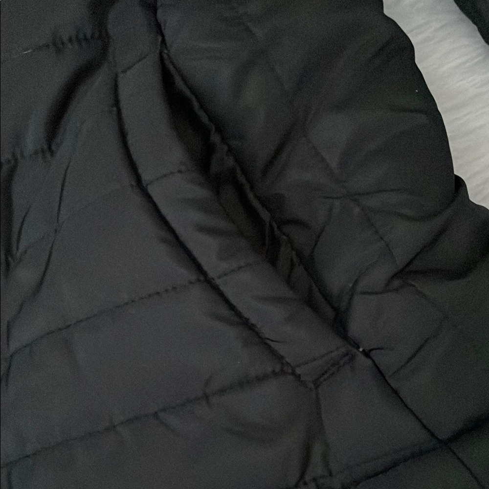 C&C California Black Puffer Jacket with Animal Print Lining - Picture 4 of 6